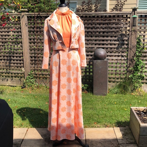 Vintage Dresses & Skirts - Addition pics and info vintage maxi set